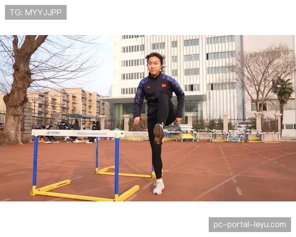 国际举联启动“校园举重”全球计划，推广轻器材训练课程